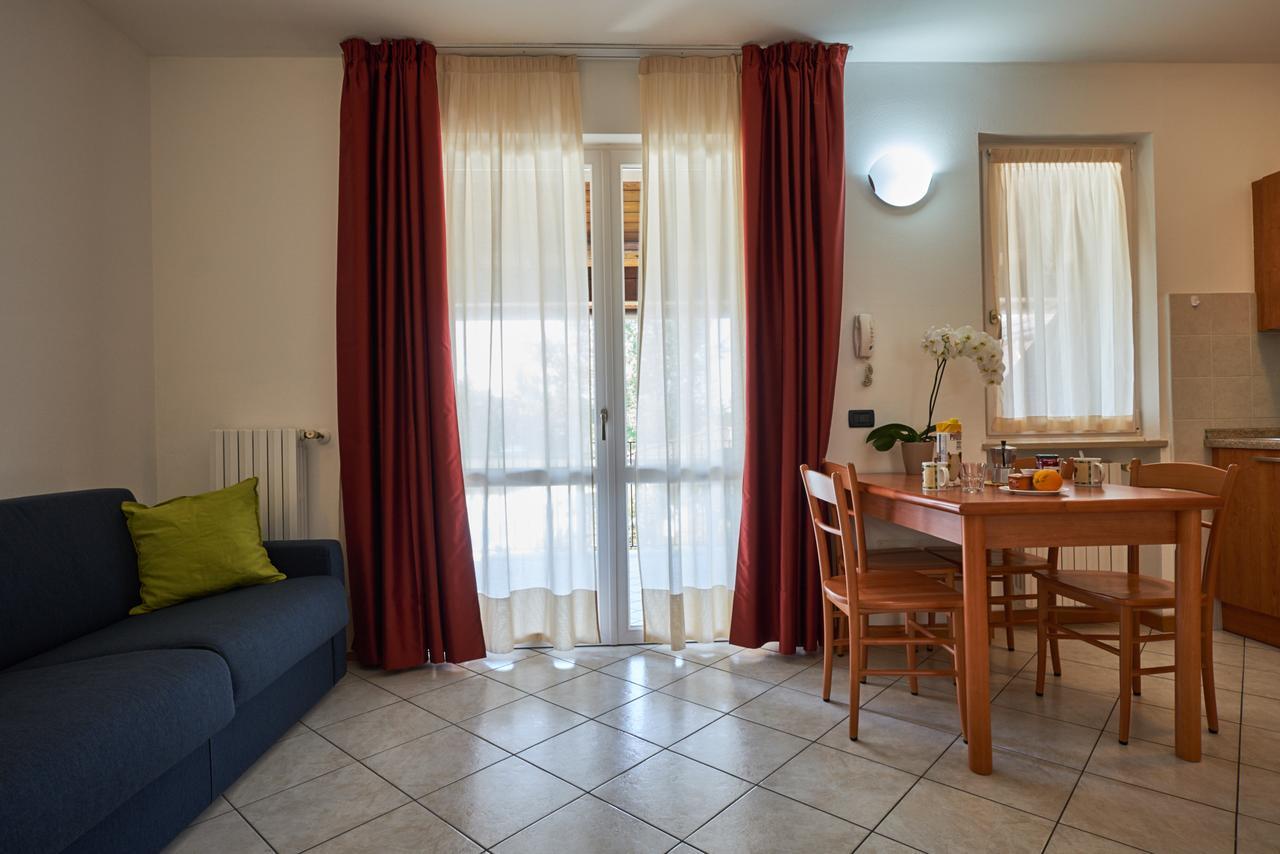 Villaggio Turistico Lugana Marina Sirmione Dış mekan fotoğraf
