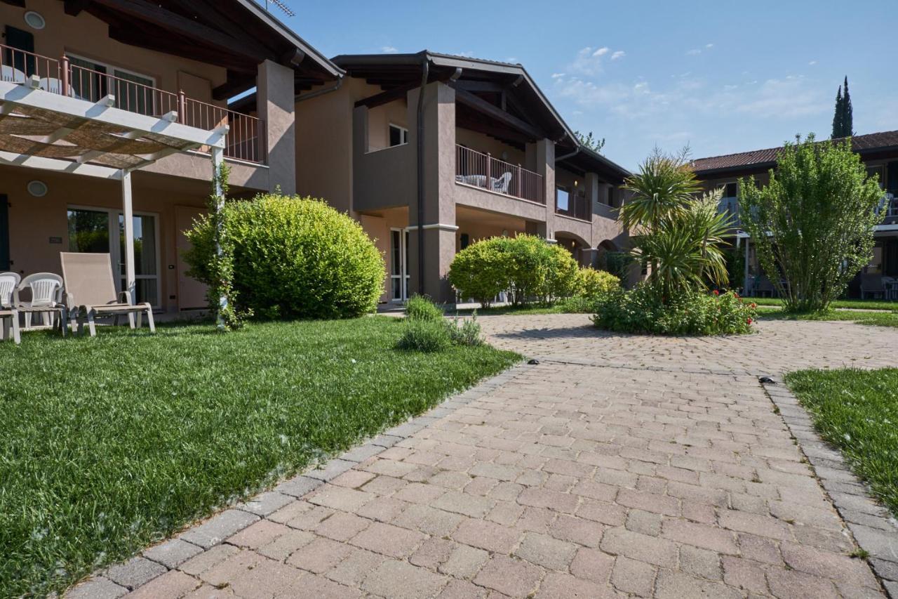 Villaggio Turistico Lugana Marina Sirmione Dış mekan fotoğraf