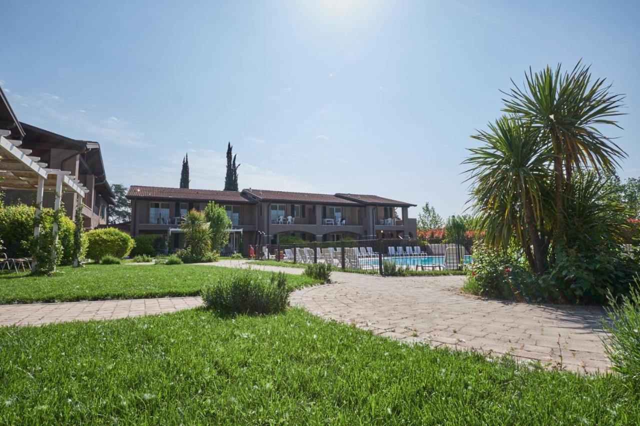 Villaggio Turistico Lugana Marina Sirmione Dış mekan fotoğraf