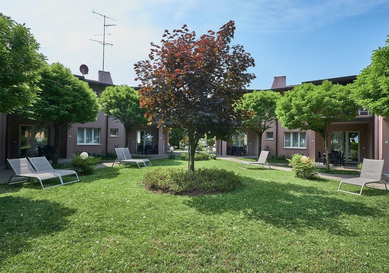 Villaggio Turistico Lugana Marina Sirmione Dış mekan fotoğraf