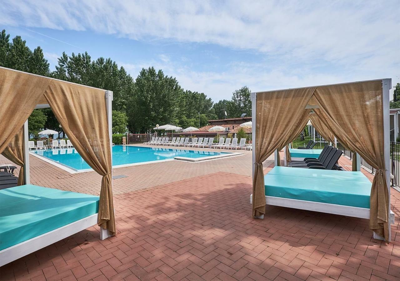 Villaggio Turistico Lugana Marina Sirmione Dış mekan fotoğraf